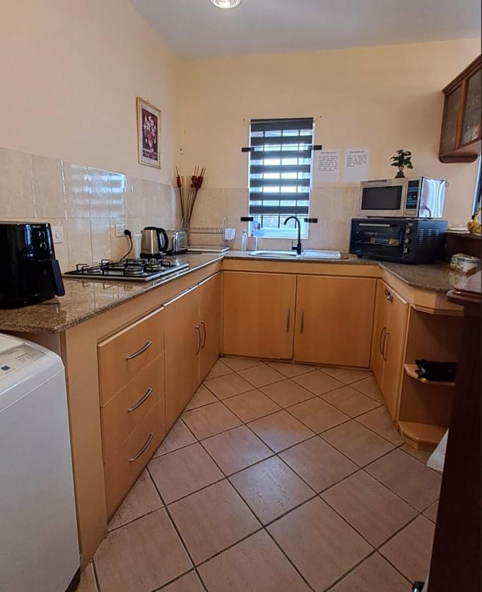 Flic-en-Flacq Sunshine Luxurious Villa:4 Mins Walk From Beach מראה חיצוני תמונה